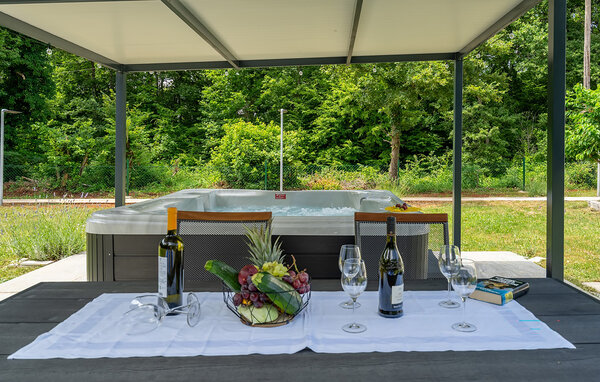 Holiday Home - Barban-Kozljani , Croatia - CIS404 101