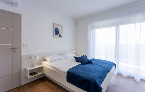 Holiday Home - Svetvincenat - Smoljanci , Croatia - CIS405 605