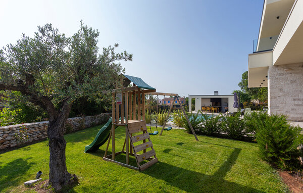 Holiday Home - Svetvincenat - Smoljanci , Croatia - CIS405 103