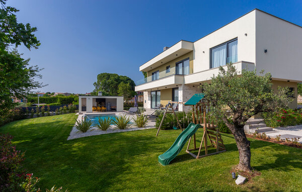 Holiday Home - Svetvincenat - Smoljanci , Croatia - CIS405 1