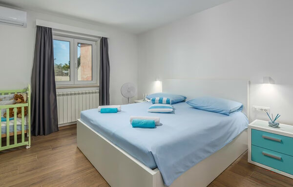 Holiday Home - Tinjan-Milohanici , Croatia - CIS429 603