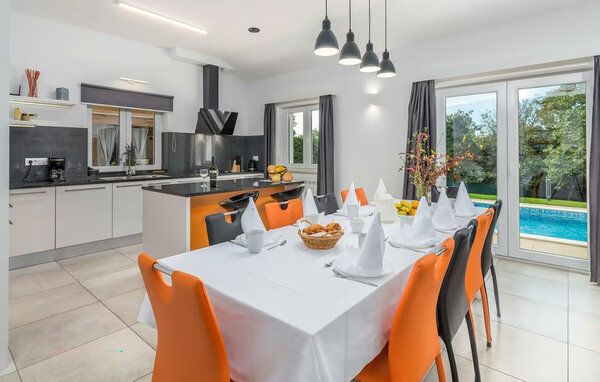 Holiday Home - Tinjan-Milohanici , Croatia - CIS429 5