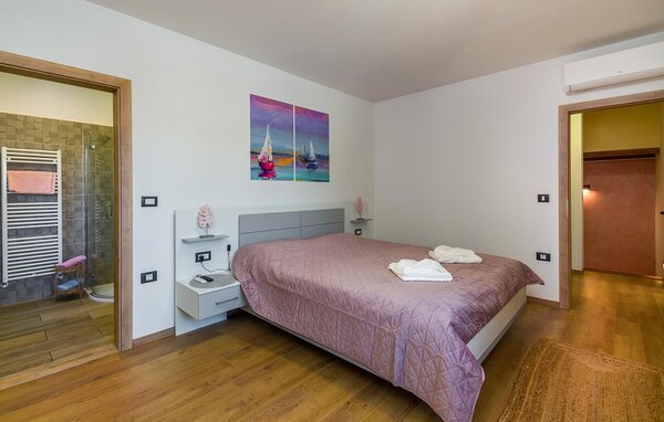 Holiday Home - Barban-Sajini , Croatia - CIS431 606