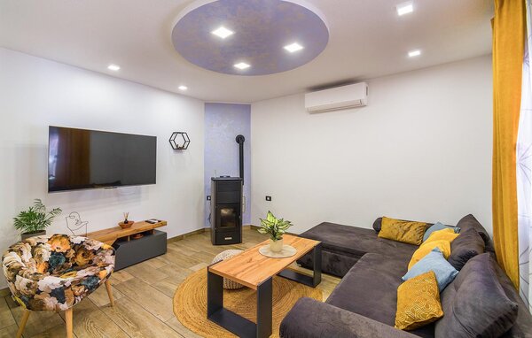 Holiday Home - Barban-Sajini , Croatia - CIS431 301