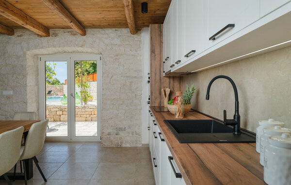 Holiday Home - Zminj - Sivati , Croatia - CIS437 401