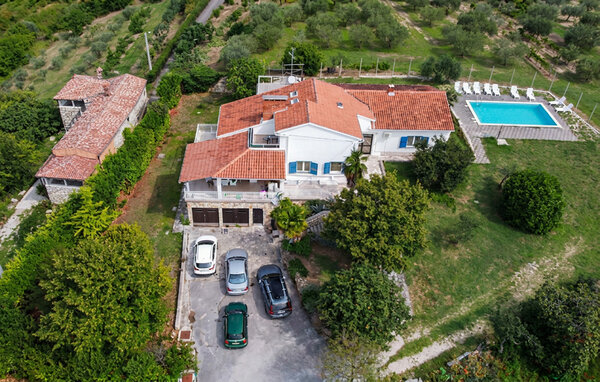 Feriehus - Buje , Kroatia - CIS454 1