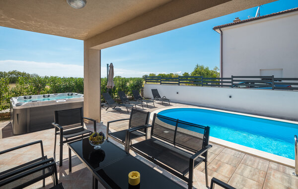Holiday Home - Pula - Vodnjan , Croatia - CIS467 14