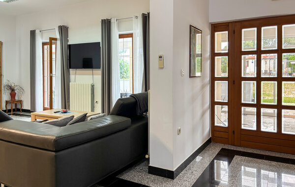 Apartment - Zminj , Croatia - CIS468 301