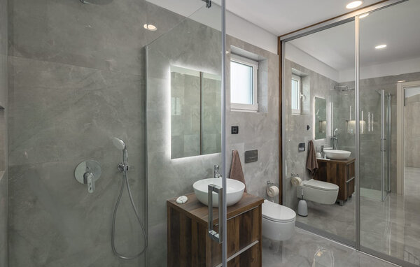 Holiday Home - Kanfanar-Barat , Croatia - CIS476 703