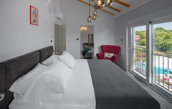 Holiday Home - Kanfanar-Barat , Croatia - CIS476 601