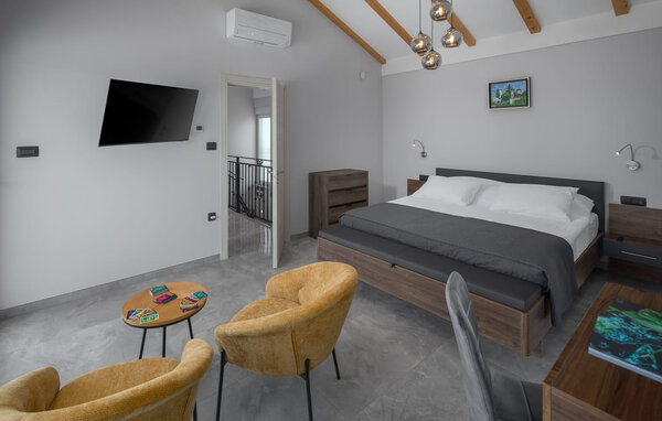 Holiday Home - Kanfanar-Barat , Croatia - CIS476 603