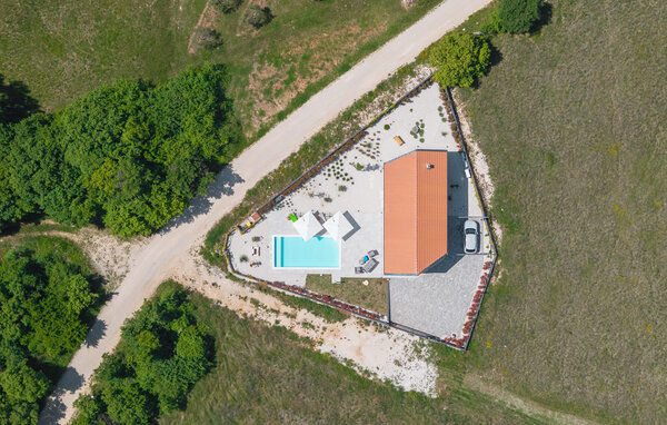 Holiday Home - Kanfanar-Barat , Croatia - CIS476 83