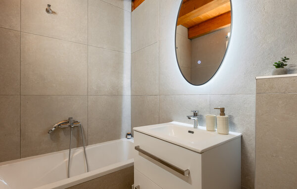 Holiday Home - Svetvincenat - Rezanci , Croatia - CIS484 701