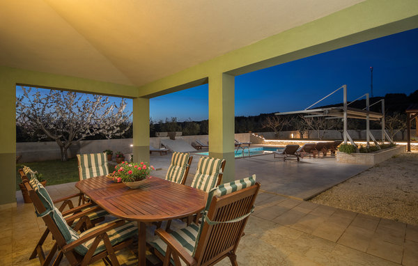 Domy wakacyjne - Rovinj , Chorwacja - CIV443 104