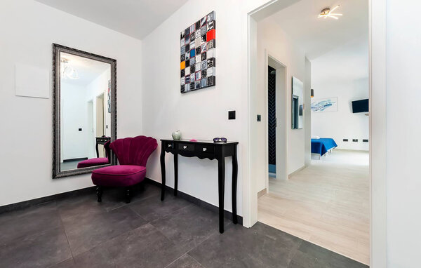 Holiday Home - Rovinj , Croatia - CIV846 502