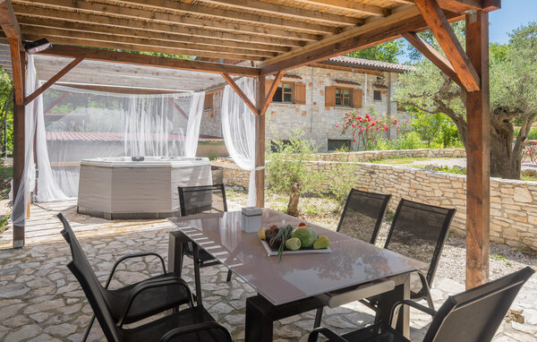 Domy wakacyjne - Rovinj , Chorwacja - CIV858 102