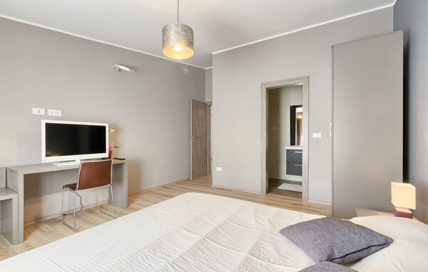 Holiday Home - Rovinjsko selo , Croatia - CIV865 603