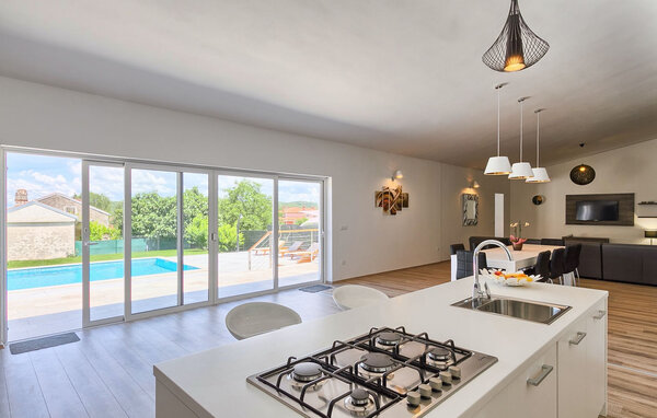 Holiday Home - Rovinjsko selo , Croatia - CIV865 5