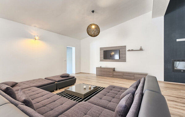 Holiday Home - Rovinjsko selo , Croatia - CIV865 301