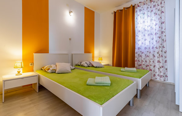 Domy wakacyjne - Pula-Sisan , Chorwacja - CIZ245 605