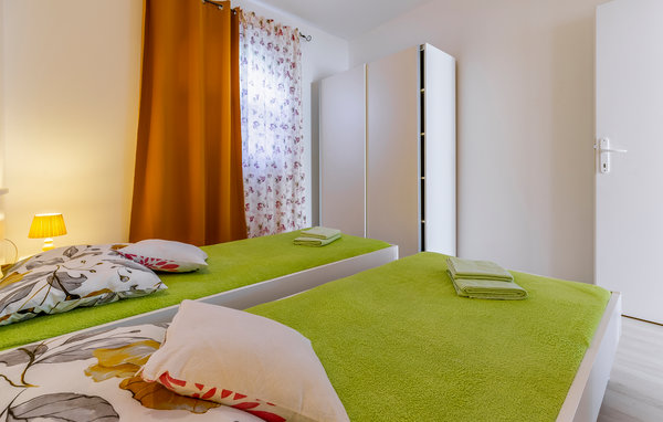 Domy wakacyjne - Pula-Sisan , Chorwacja - CIZ245 606