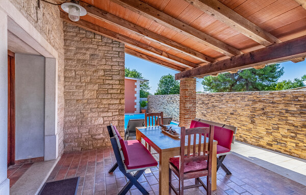 Domy wakacyjne - Pula-Sisan , Chorwacja - CIZ299 102