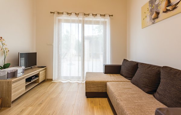 Ferienhaus - Pula-Sisan , Kroatien - CIZ330 302