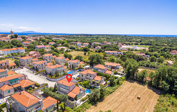 Kuća-za-odmor - Liznjan , Hrvatska - CIZ421 2