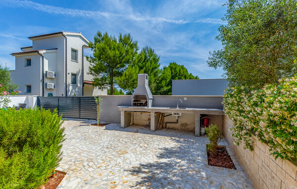 Holiday Home - Liznjan , Croatia - CIZ455 9