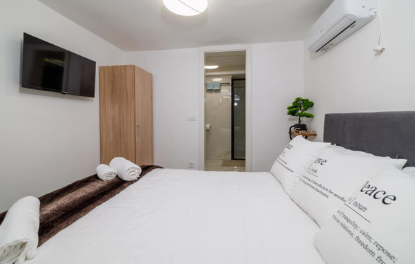 Apartamento - Crikvenica , Croacia - CKA832 603