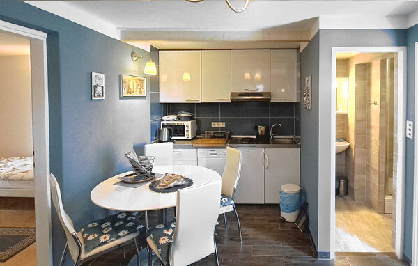 Vakantiehuis - Crikvenica-Grizane , Kroatië - CKA833 4