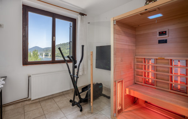 Kuća-za-odmor - Gorski Kotar-Fuzine , Hrvatska - CKB315 801