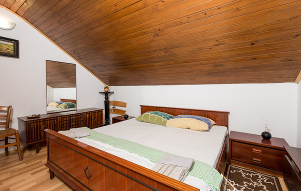 Kuća-za-odmor - Gorski Kotar-Fuzine , Hrvatska - CKB315 604
