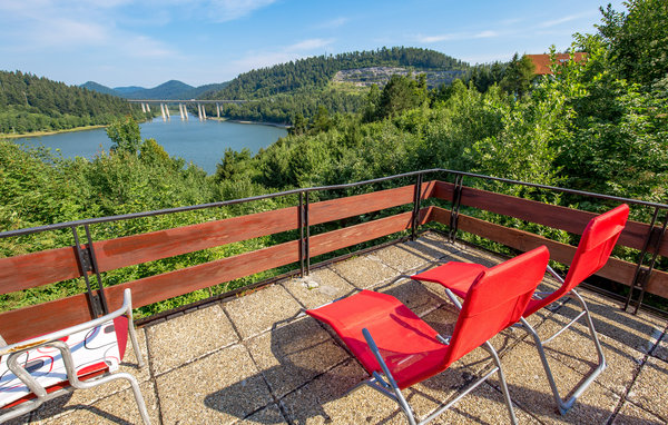 Kuća-za-odmor - Gorski Kotar-Fuzine , Hrvatska - CKB315 102