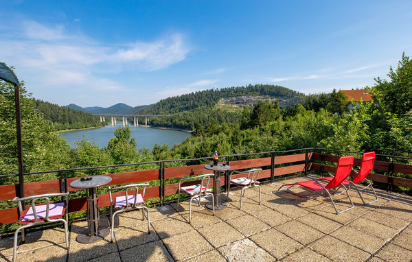 Kuća-za-odmor - Gorski Kotar-Fuzine , Hrvatska - CKB315 201