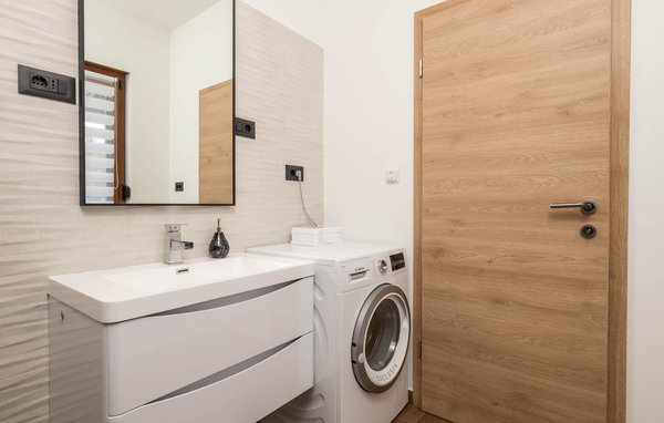 Domy wakacyjne - Gorski Kotar-Tuk Vojni , Chorwacja - CKB353 707