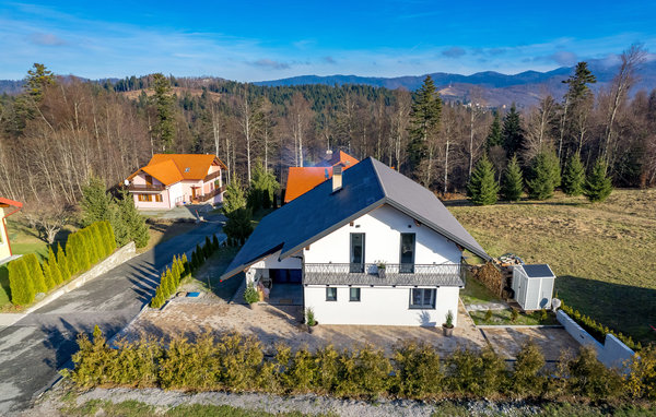 Kuća-za-odmor - Gorski Kotar-Fuzine , Hrvatska - CKB377 81