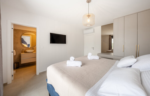 Holiday Home - Pag-Kolan , Croatia - CKD184 603