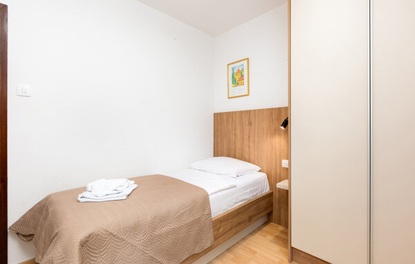 Apartment - Krk-Malinska , Croatia - CKI563 605