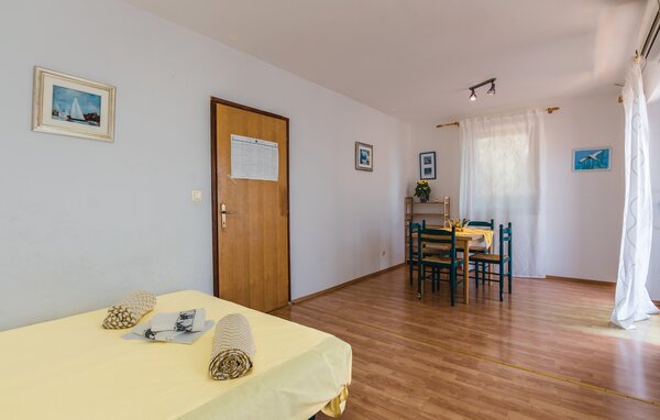 Appartement - Krk-Njivice , Croatie - CKI710 303