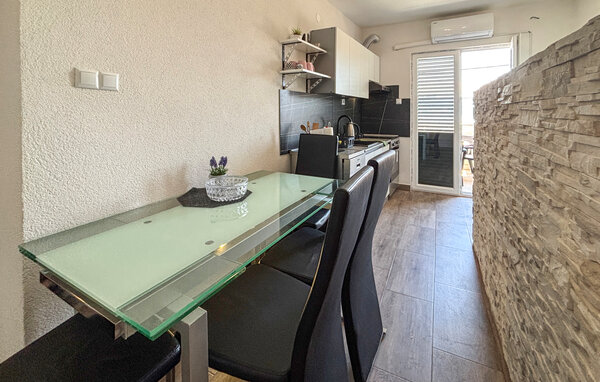 Domy wakacyjne - Krk-Vrbnik , Chorwacja - CKI761 401