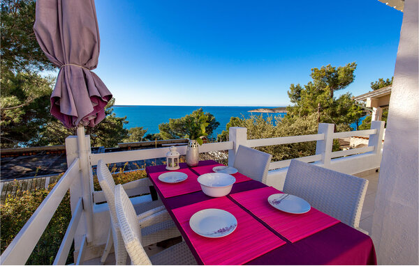 Holiday Home - Cres-Zaglav , Croatia - CKL351 2