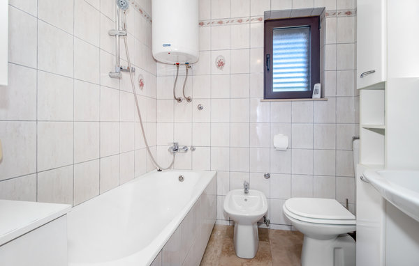 Apartamento - Novi Vinodolski , Croacia - CKN606 701