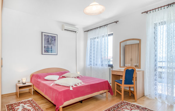 Apartamento - Novi Vinodolski , Croacia - CKN606 603