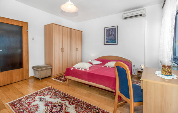 Apartamento - Novi Vinodolski , Croacia - CKN606 605