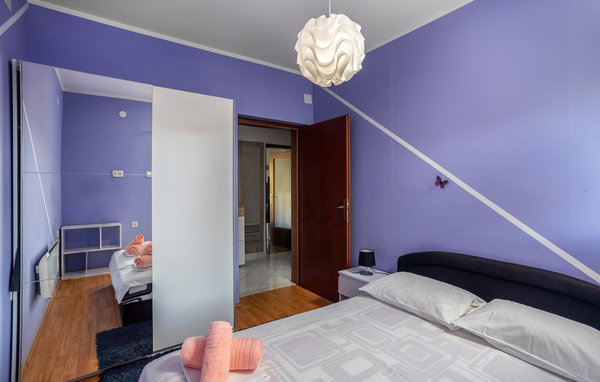 Apartment - Novi Vinodolski , Croatia - CKN687 602