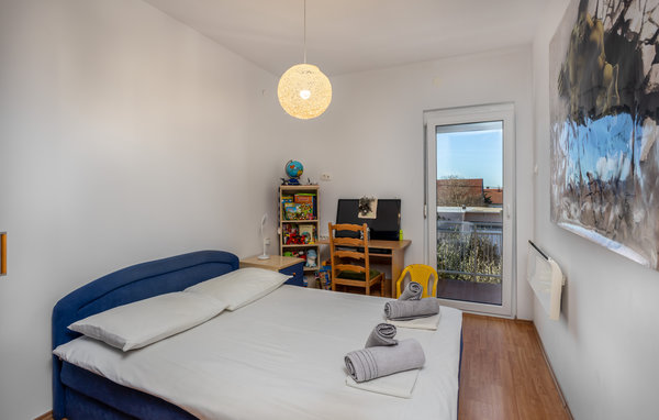 Apartment - Novi Vinodolski , Croatia - CKN687 604
