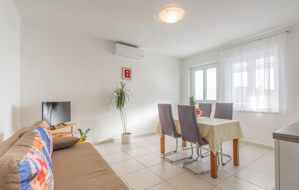 Ferienwohnung - Novi Vinodolski , Kroatien - CKN828 302