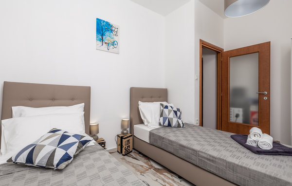 Apartment - Opatija-Rijeka , Croatia - CKO066 604