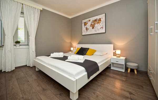 Kuća-za-odmor - Kralja Tomislava , Hrvatska - CKP653 606